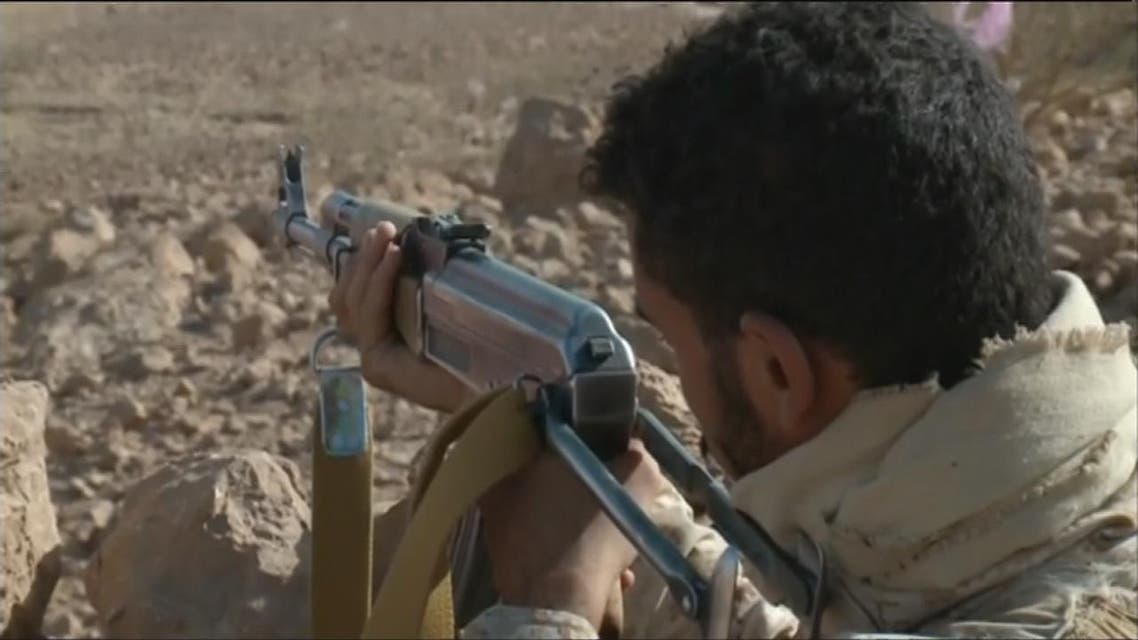 THUMBNAIL_ الجيش اليمني يسيطر على قمة جبل حام