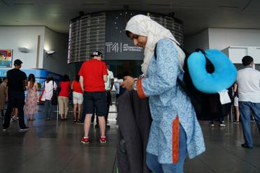 People wait for flights in advance of the incoming travel ban to the U.S. at John F. Kennedy airport in the Queens borough of New York City, New York, U.S. June 29, 2017. (reuters)