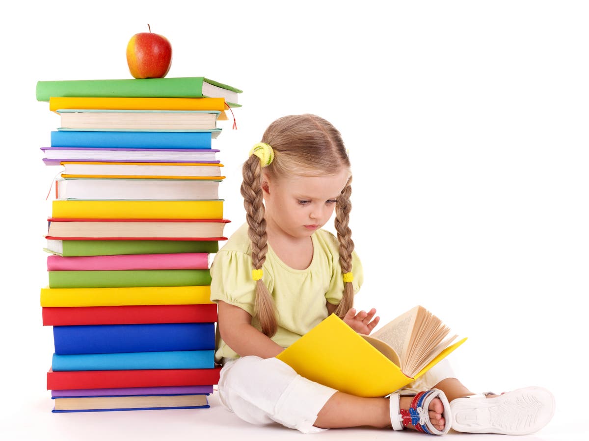 تعدد الصور في كتب الأطفال يؤثر سلبا على تعلمهم القراءة
