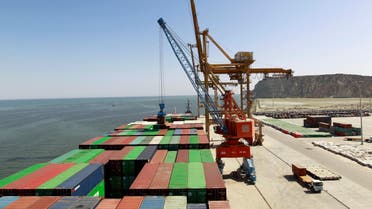 A container is loaded on to the Cosco Wellington, the first container ship to depart after the inauguration of the China Pakistan Economic Corridor port in Gwadar, Pakistan November 13, 2016. (Reuters)