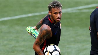 Barcelona's Neymar tells team mates he's moving to PSG 