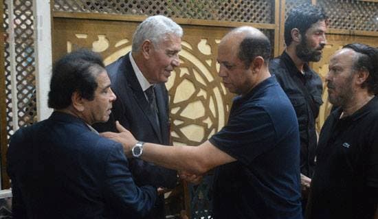 والد عمرو سمير يتلقى التعازي