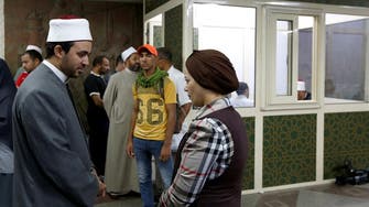 Al-Azhar takes up anti-terrorism fight through kiosk on Cairo metro station 