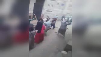  فيديو لحرب شوارع بين نساء ورجال في مصر
