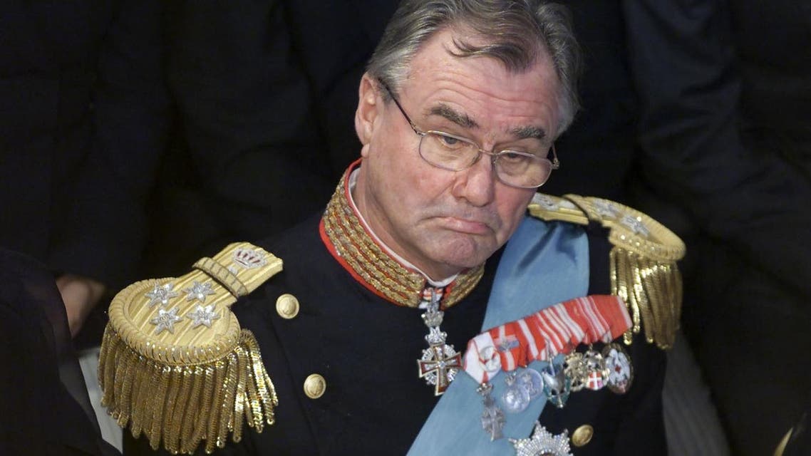 Danish Prince Henrik, husband of Queen Margrethe gestures during Queen Mother Ingrid's funeral inside Roskilde Cathedral on November 14, 2000. (File photo: Reuters)