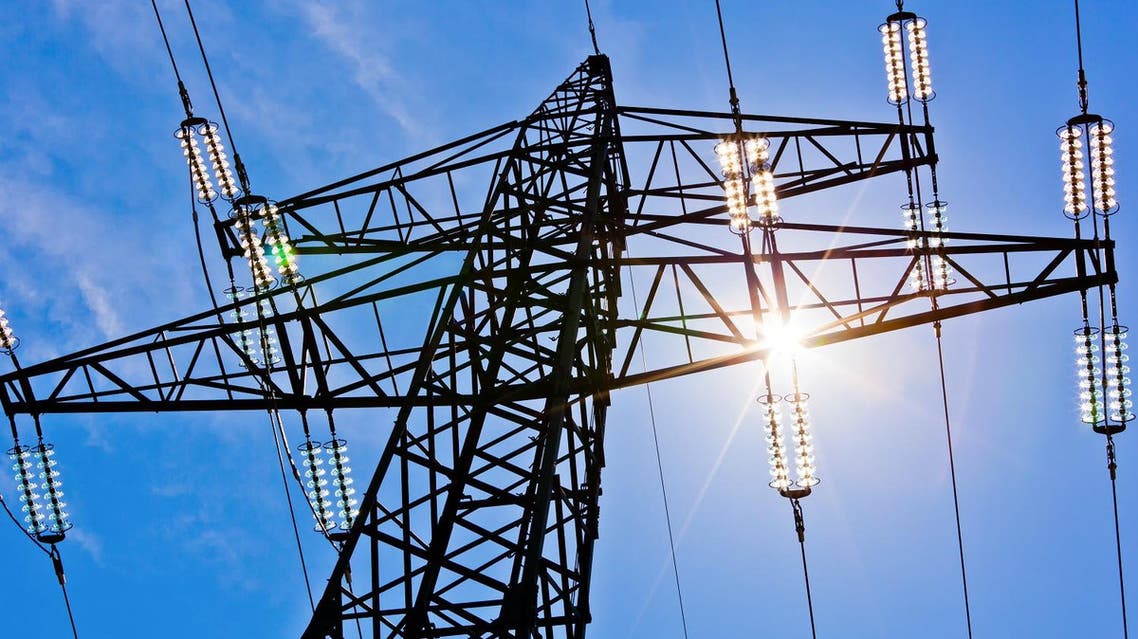 Power lines. (Shutterstock)