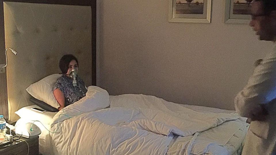 نتيجة بحث الصور عن شيرين عبد الوهاب من المستشفى