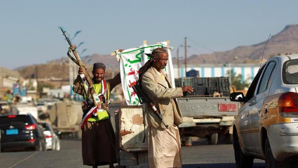 على خطى "داعش".. تحذير حوثي غريب لـ"محلات الحلاقة"