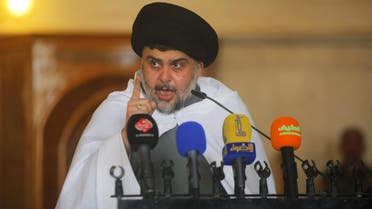 Iraqi Shi'ite radical leader Muqtada al-Sadr delivers a sermon to worshippers during Friday prayers at the Kufa mosque near Najaf, April 3, 2015. (Reuters)