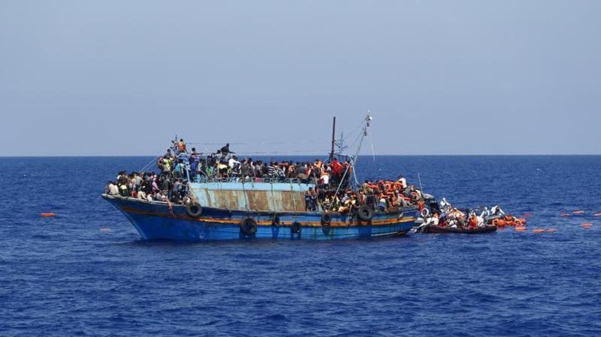 ليبيا.. وفاة 6 وفقدان 29 جراء انقلاب قارب قبالة صبراتة