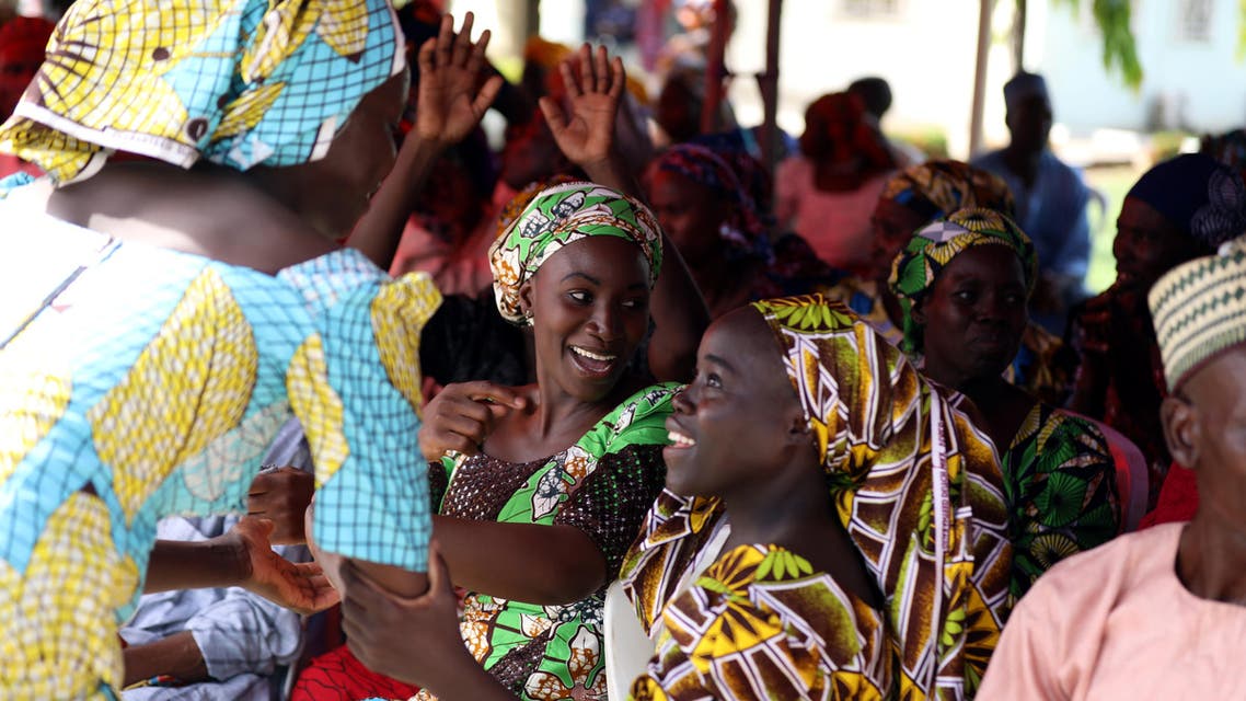 Newly released 82 Chibok school girls reunite with their families in Abuja, Nigeria May 20, 2017. (Reuters)