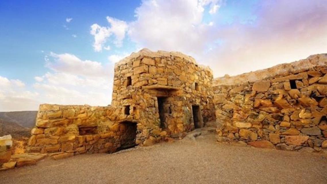 قلعة رعوم