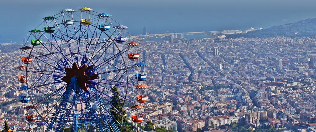برشلونة