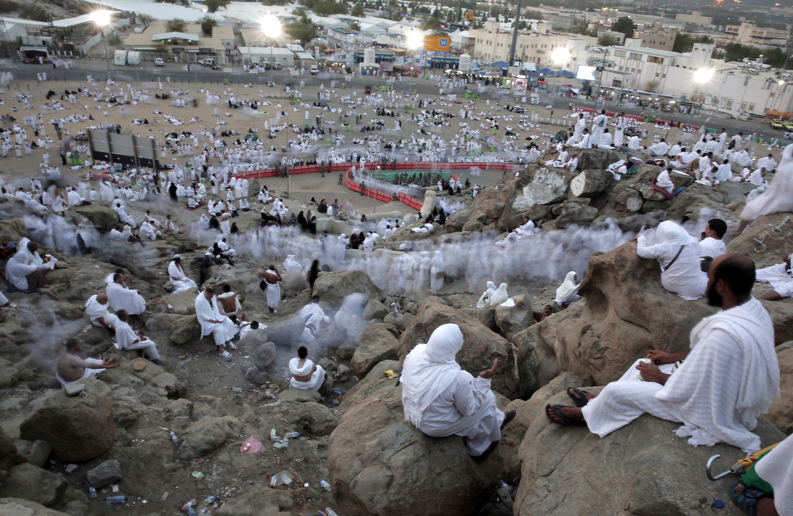 Стояние на горе арафат. Гора Арафат. Долли Арафат. Mount Arafat (. Ключ хадж-несут.