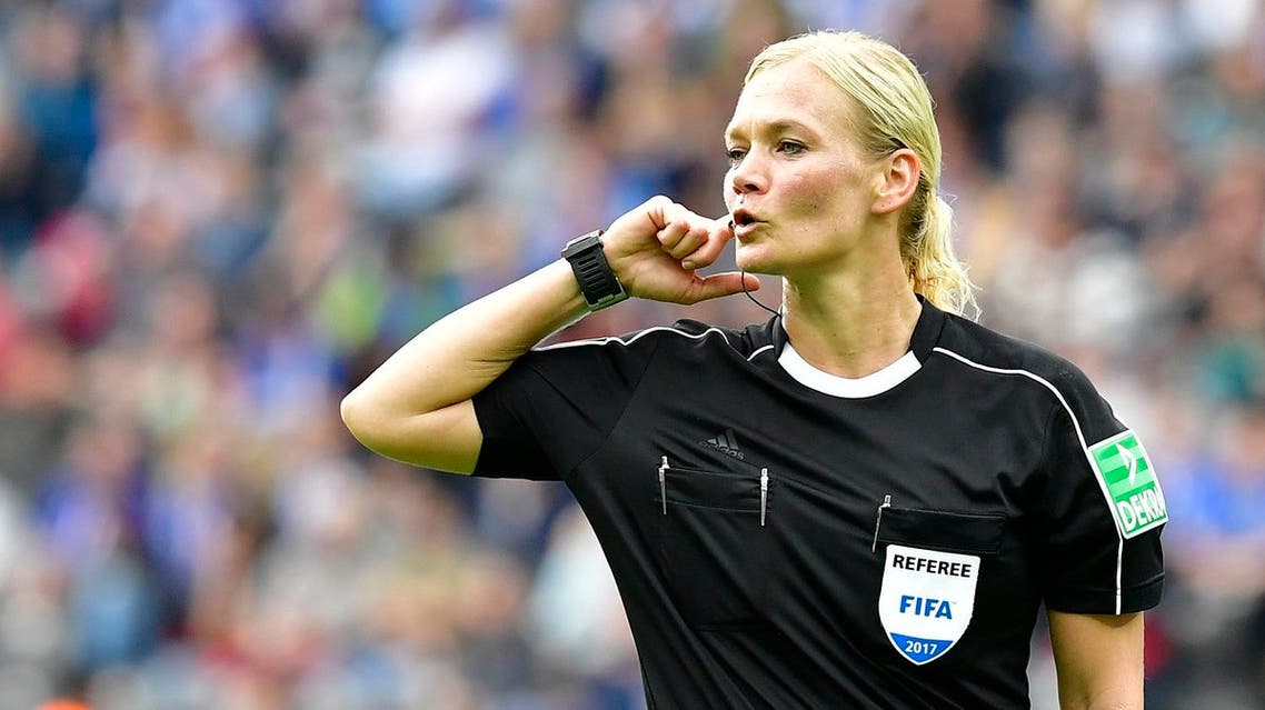 Referee Bibiana Steinhaus is pictured during German first division Bundesliga football match between Hertha Berlin and Werder Bremen on September 10, 2017 in Berlin, Germany. (AFP)