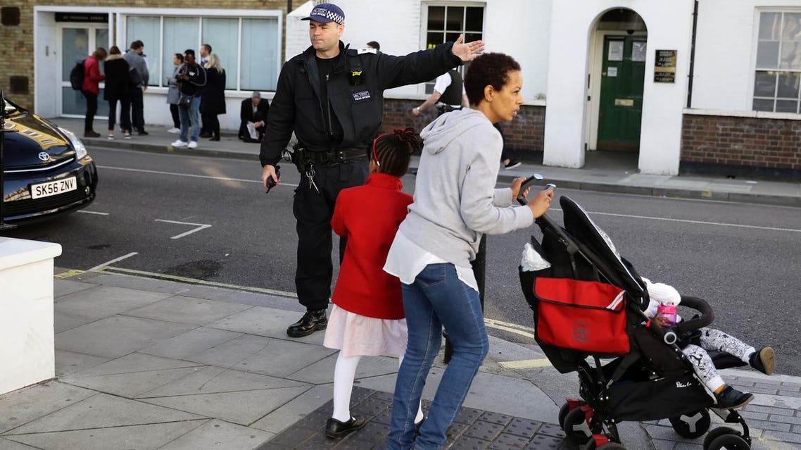 A police officer stands outside Parsons Green tube station in London, Britain September 15, 2017. (Reuters)