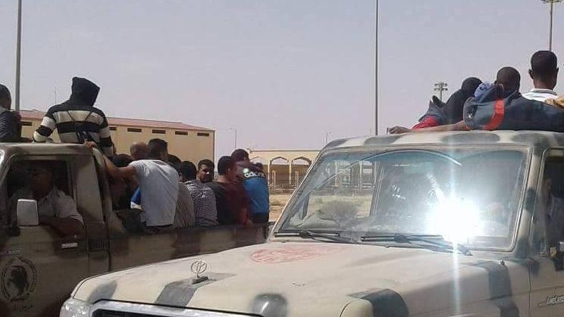 ترحيل مصريين من ليبيا