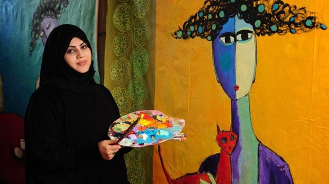 الفنانة التشكيلية تغريد