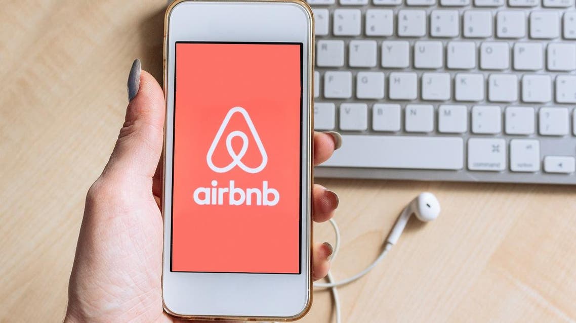 Airbnb shutterstock
