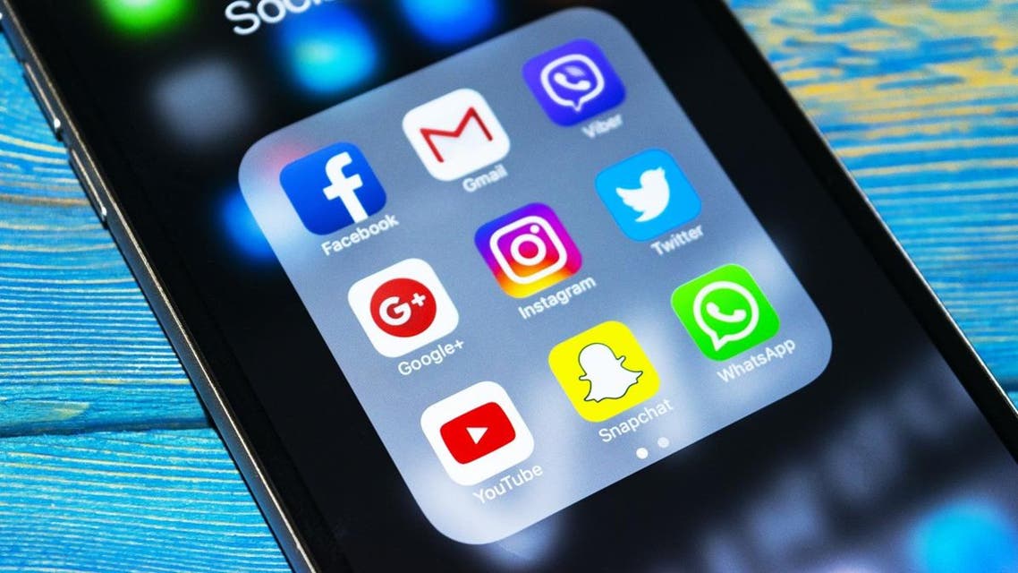 social media shutterstock