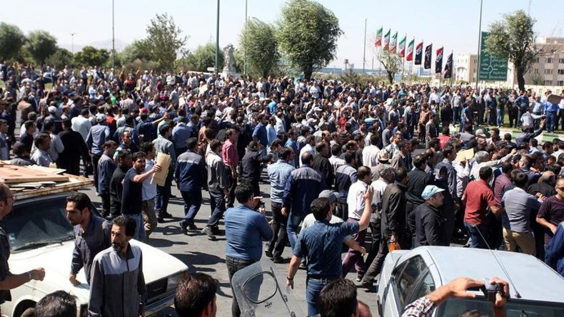 إيران استمرار الاحتجاجات العمالية وسط تصعيد أمني