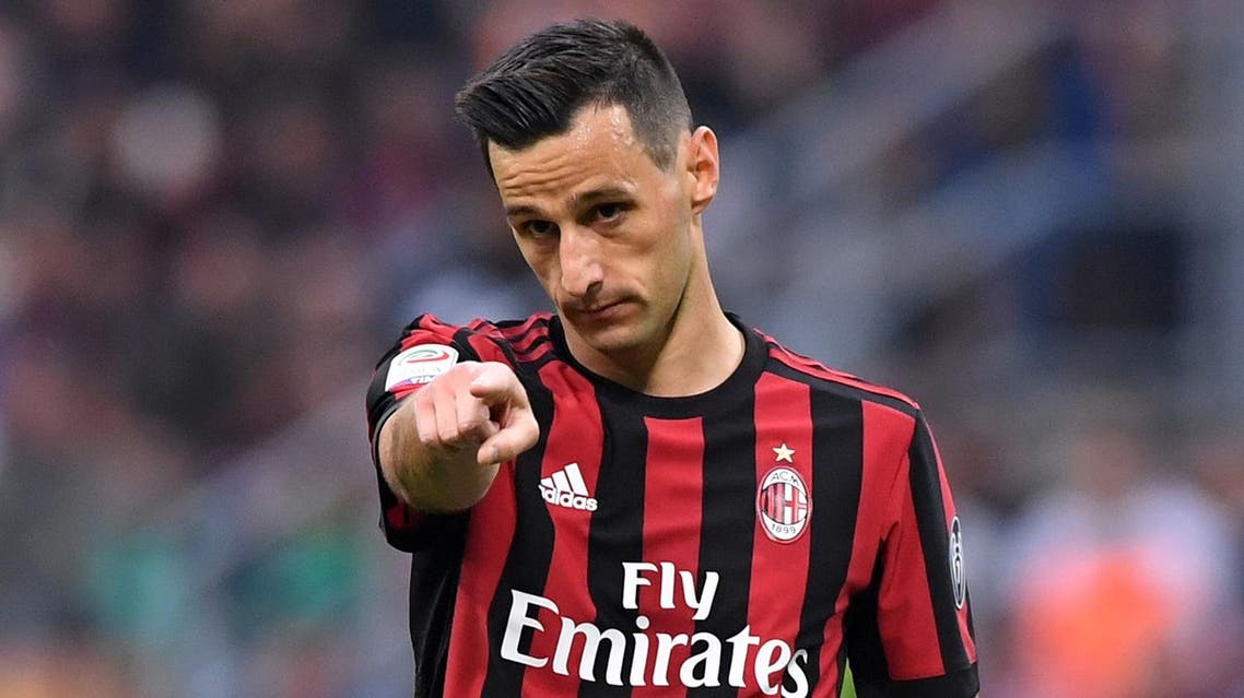 Soccer Football - Serie A - AC Milan vs AS Roma - San Siro, Milan, Italy - October 1, 2017 AC Milan’s Nikola Kalinic gestures REUTERS/Alberto Lingria