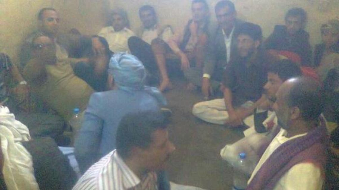 معلمون يمنيون في سجون الحوثيين بسبب مطالبتهم بمرتباتهم المنهوبة