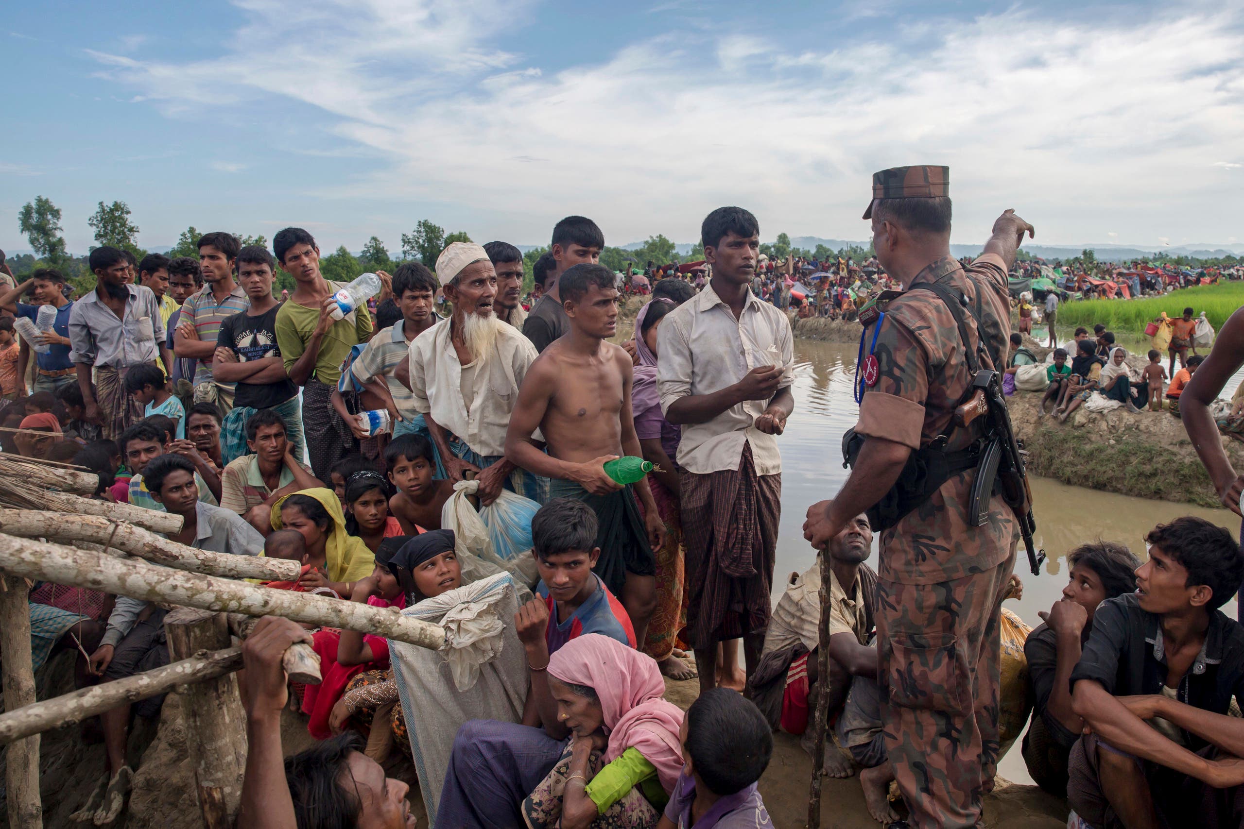 Thousands more Rohingya Muslims are fleeing large-scale violence and persecution in Myanmar and crossing into Bangladesh. (AP)