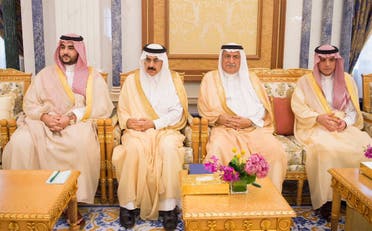 الملك سلمان يبحث مع تيلرسون أوضاع المنطقة
