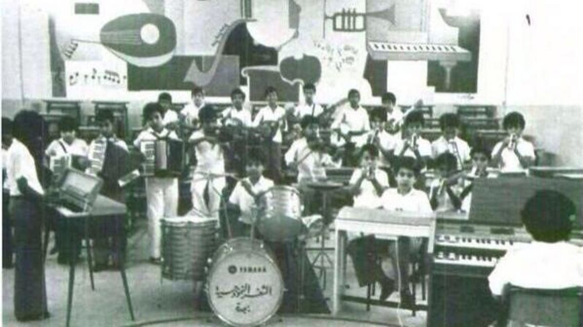 صورة عمرها 57 عاماً لحصة موسيقية في مدرسة سعودية