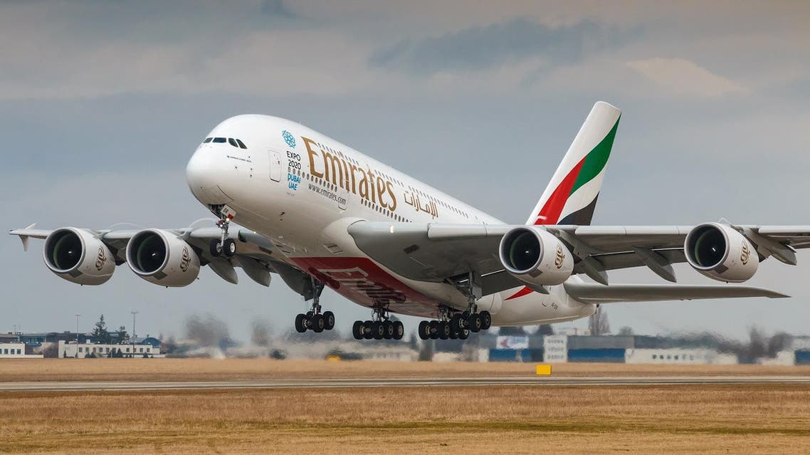 emirates airlines shutterstock