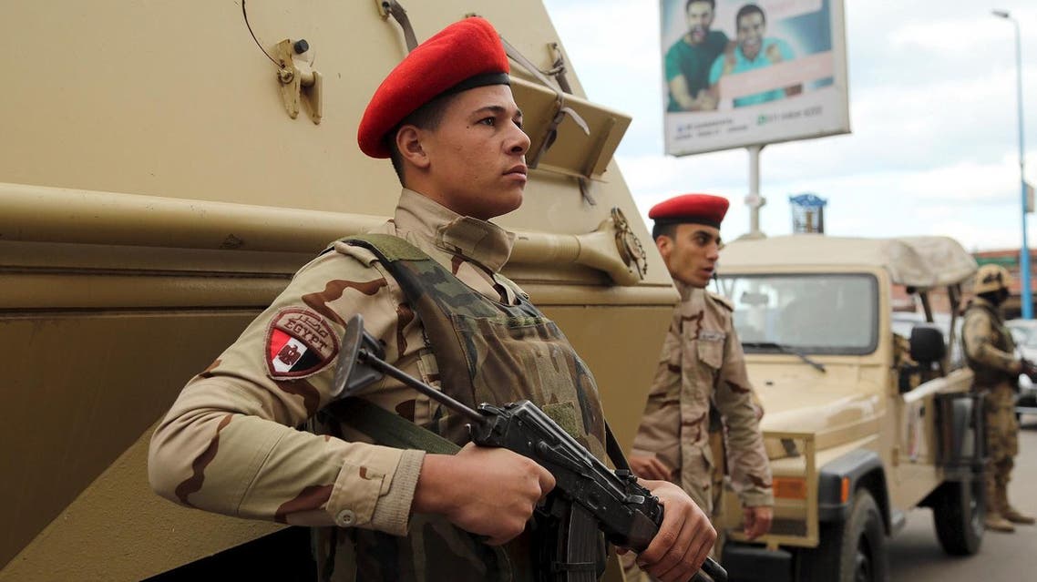 Soldiers stand guard in Alexandria during the fifth anniversary of the uprising that ended the 30-year reign of Hosni Mubarak, Egypt, January 25, 2016. REUTERS/Asmaa Waguih