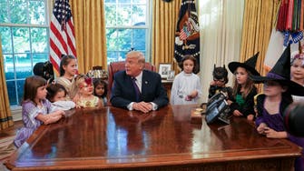ترمب يحتفل مع الأطفال بالـ"هالوين" في البيت الأبيض