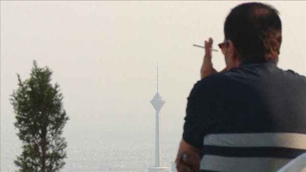 إيران.. الحرس الثوري يكثف اعتقالاته لمزدوجي الجنسية
