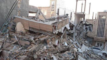 530 قتيلاً وأكثر من 8000 مصاب ضحايا زلزال إيران المرعب