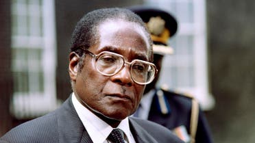 Mugabe answers the press after a meeting with British Prime Minister John Major in London on May 23, 1991. (AFP)