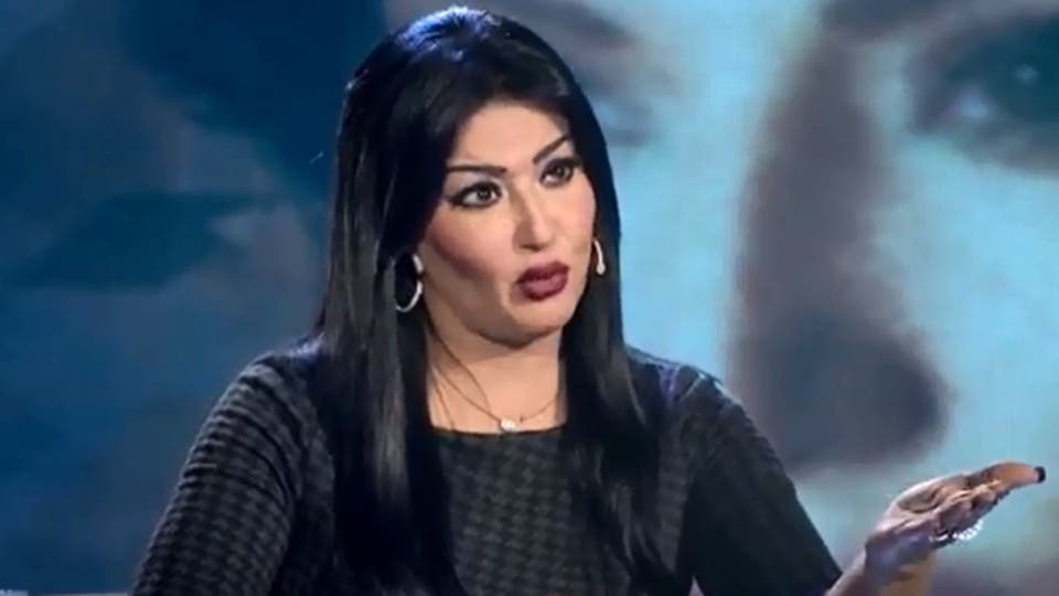 سمية الخشاب تخرج عن صمتها: ريم البارودي كاذبة