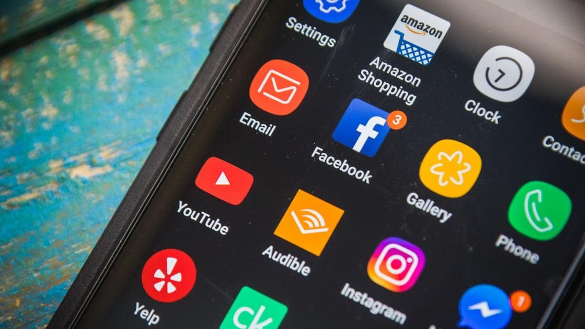 facebook apps shutterstock