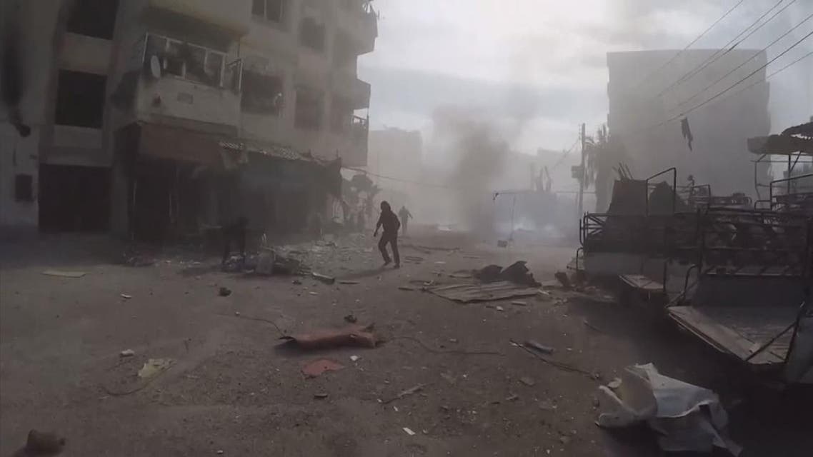 THUMBNAIL_ لوموند: تدهور كبير في أوضاع الغوطة الشرقية التي يحاصرها النظام