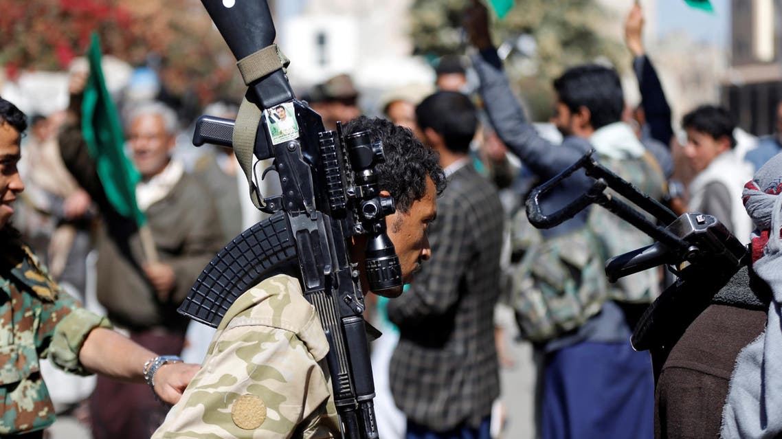 Houthi supporters perform the traditional Baraa dance in Sanaa on November 28, 2017. (Reuters)