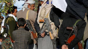 ميليشيا الحوثي تفرض التجنيد الإجباري بقوة السلاح 