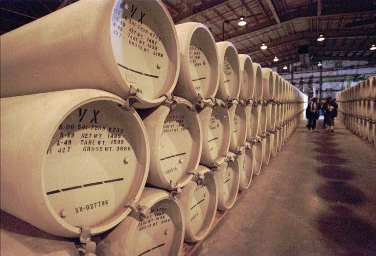 مادة VX بمخازن في أسلحة كيماوية في نيوبورت بولاية إنديانا