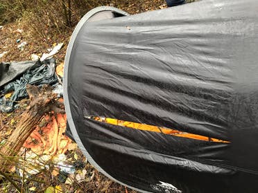 Example of a tent cut and gas by the French police in one of the missions they conducted against the migrants in the natural reserve. (Ghassen Fridhi)