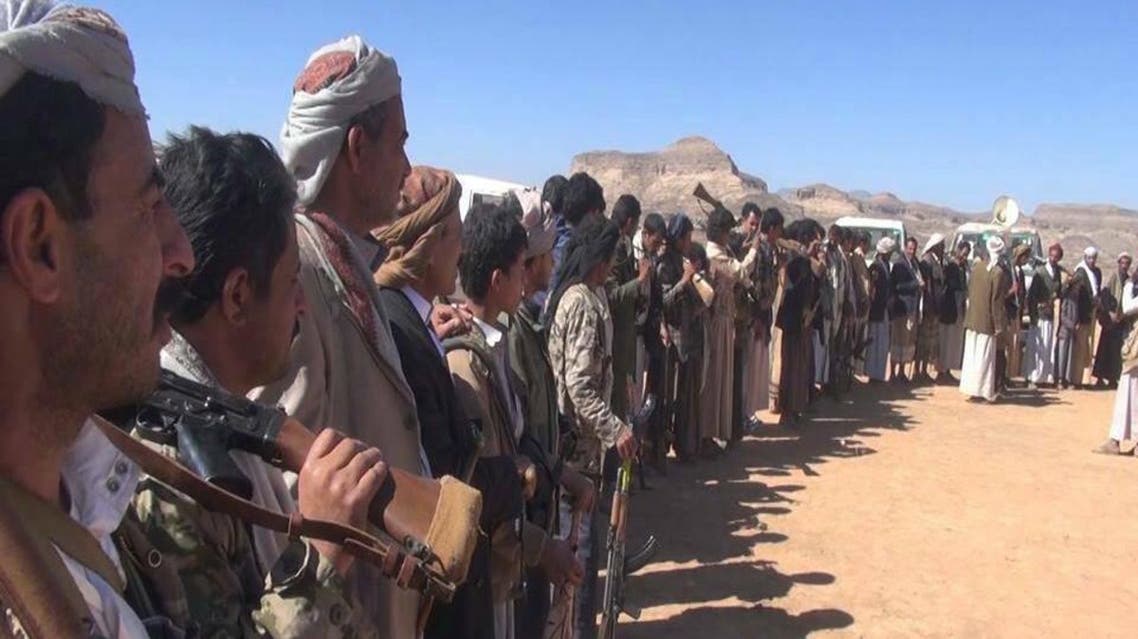 صور نشرتها مواقع يمنية من استنفار قبيلة عنس ضد الحوثيين