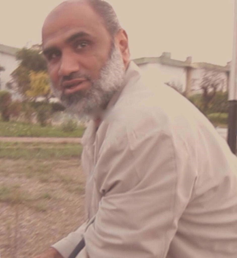 المخابرات الامريكية تنشر صورة كويتي نسيب ابن لادن وهو يتجول في ايران