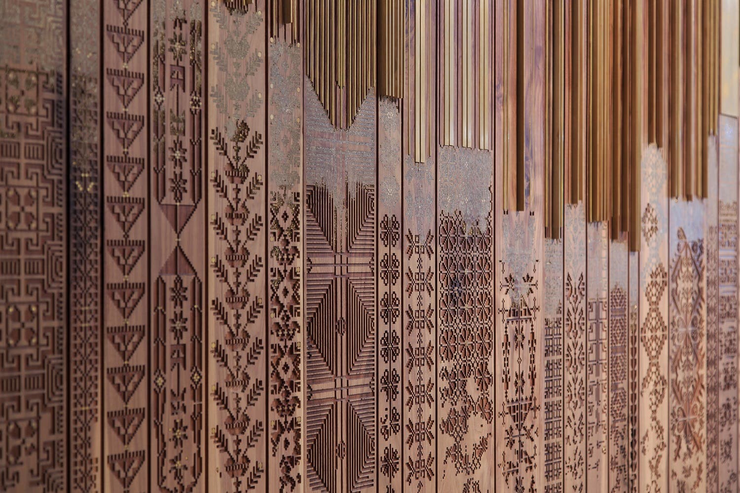 naqsh collective (Nisreen and Nermeen Abudail): Shawl (2015), detail Walnut wood, paint and brass. ( Photo: Nabil Qutteineh)