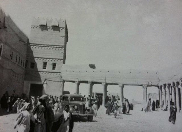 هذه قصة وسوم الإبل ولوحات السيارات بالسعودية قبل 99 سنة