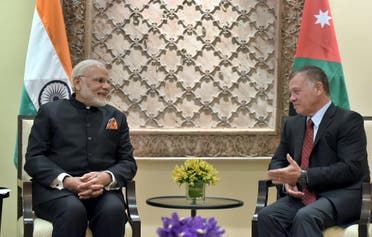 Indian Prime Minister Narendra Modi (L) meeting with King Abdullah II of Jordan in Amman on February 9, 2018. (AFP)