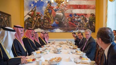 الأمير محمد بن سلمان يلتقي أعضاء من الكونغرس الأميركي