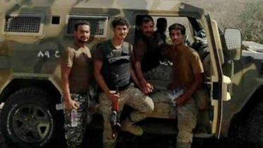 عناصر من الجيش اليمني في جبهة الظاهر 3